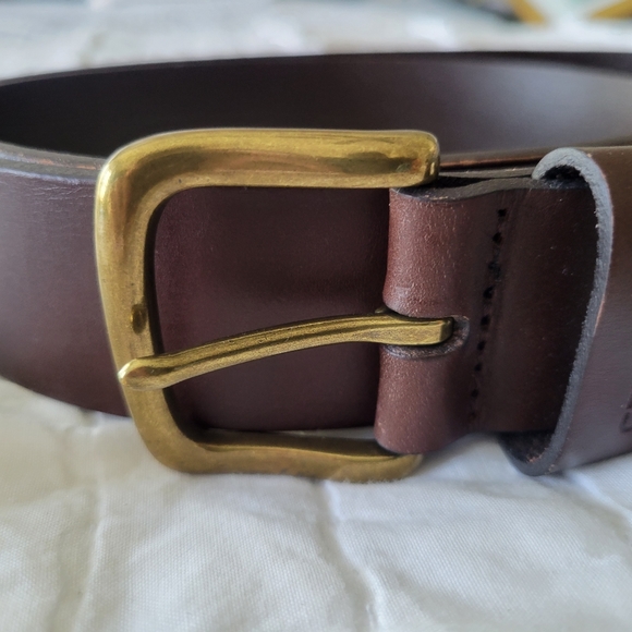 ✨️HOST PICK✨️Carhartt Journeyman Full Grain Leather Belt SIZE 44 Brown EUC - Picture 2 of 10